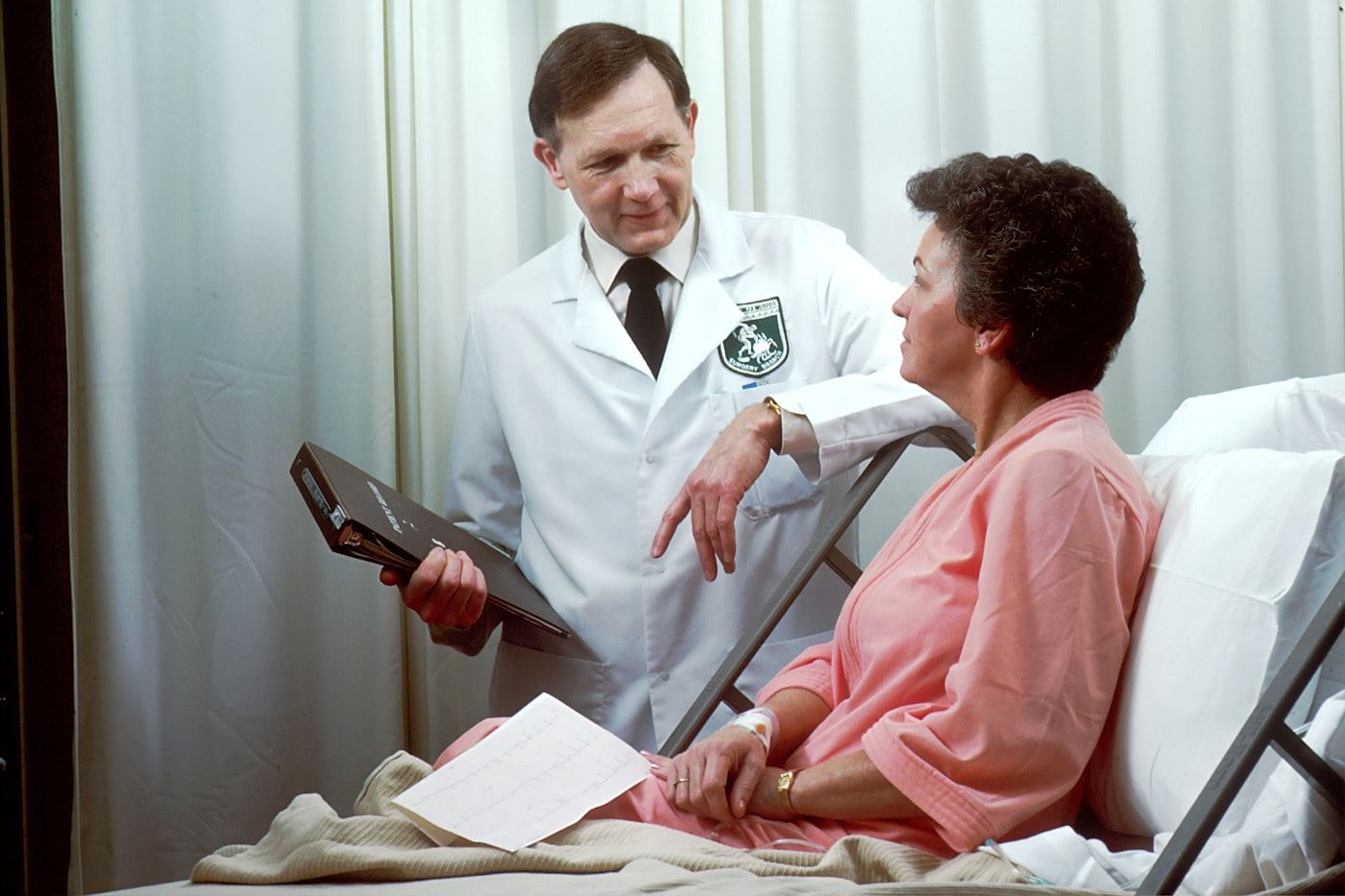 Doctor visiting a patient at home